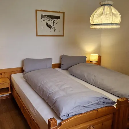 Chesa Bellaval, Haus La Vuolp 2,5 - Zimmerwohnung 席尔瓦普拉纳