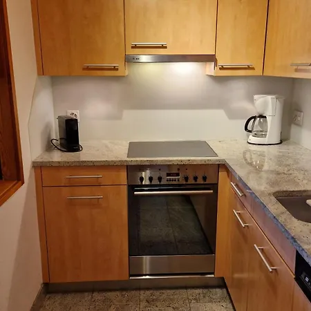 Chesa Bellaval, Haus La Vuolp 2,5 - Zimmerwohnung Lejlighed