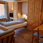Διαμέρισμα Chesa Bellaval, Haus La Vuolp 2,5 - Zimmerwohnung *